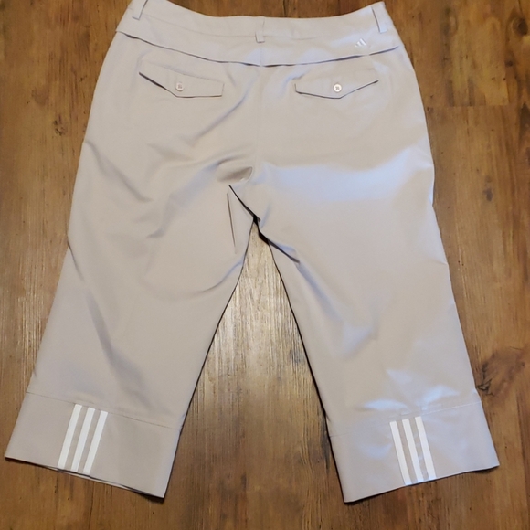 Adidas stretch capri pants euc khaki tan - Picture 4 of 6